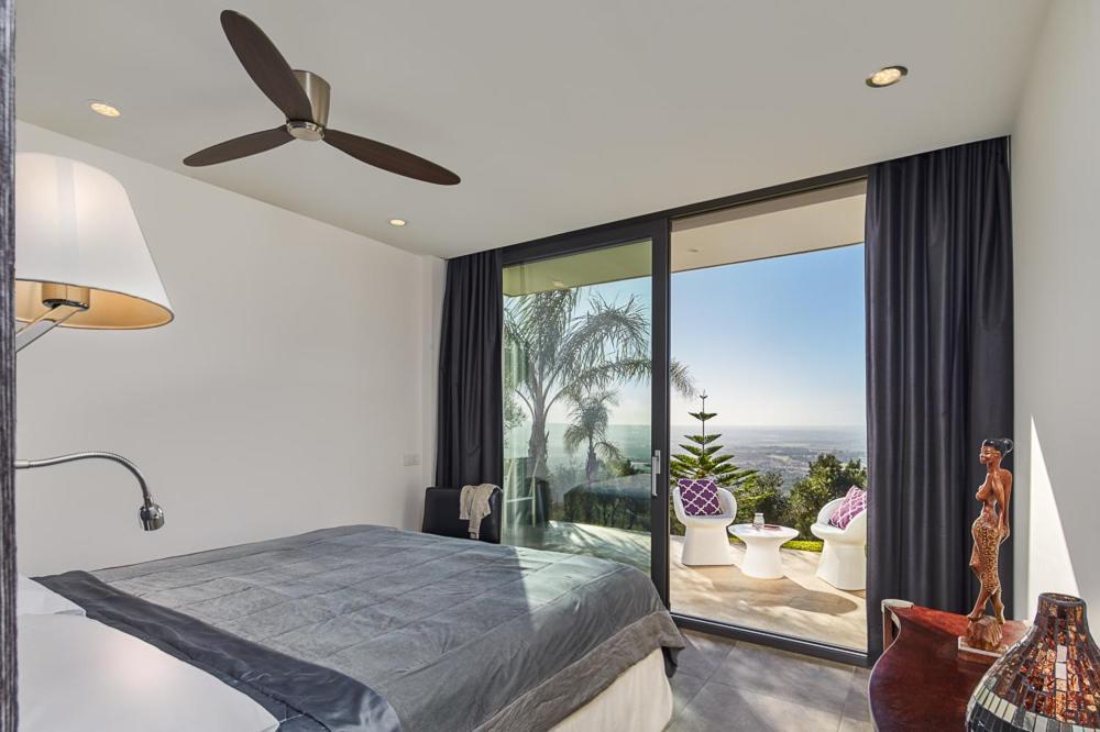 Eden Roc * Portol